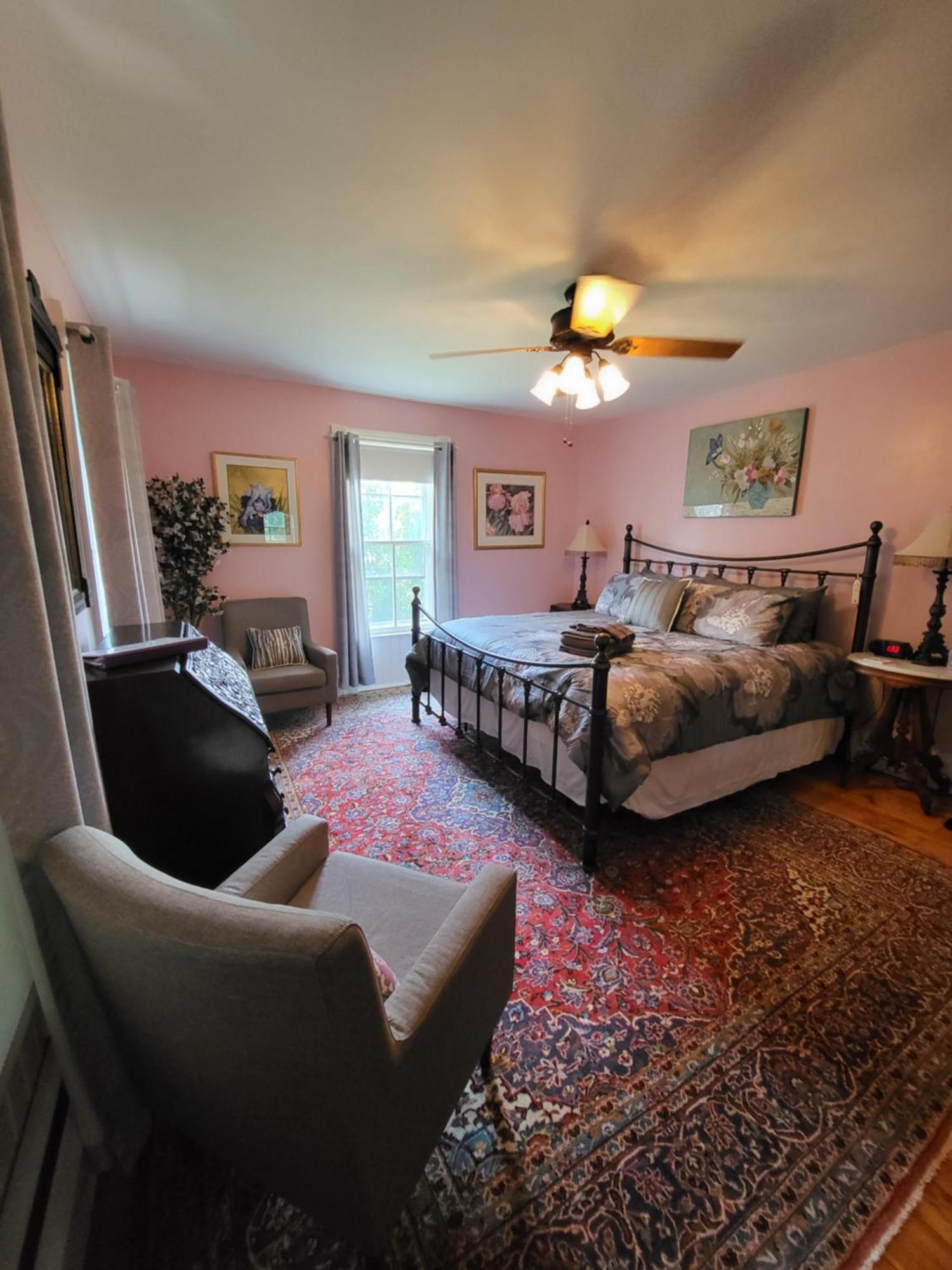 The Fox And The Grapes Bed & Breakfast Lodi Exterior photo