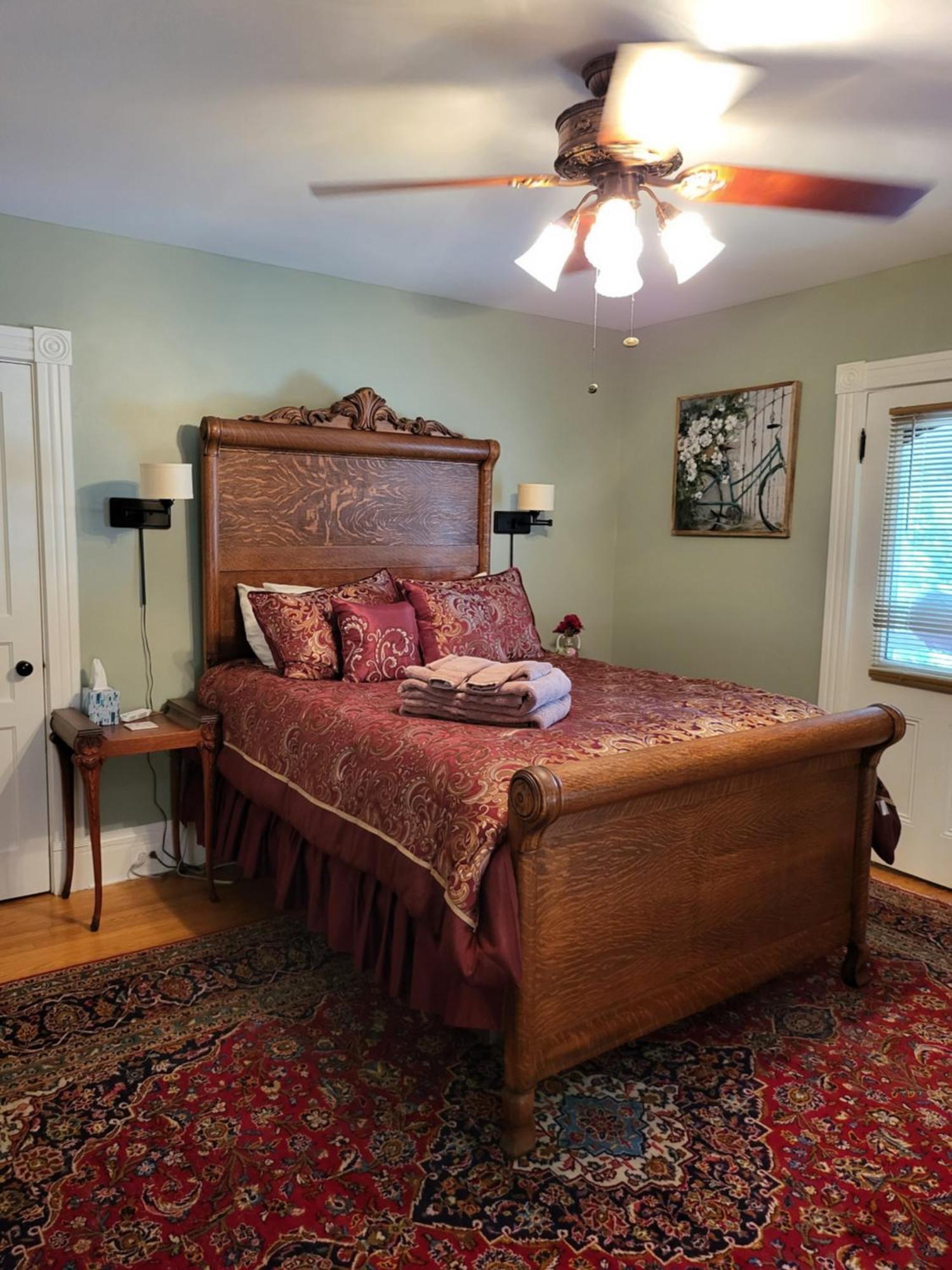 The Fox And The Grapes Bed & Breakfast Lodi Exterior photo